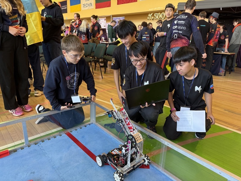 【News】Taiwanese students triumph at science competition in Lithuania