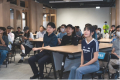 8/12▲青年局長林楷軒(第一排右二)於活動現場與學員一同交流，展現青年局推動國際交流的實踐力。【記者王苡蘋╱高雄報導】8月12日是聯合國訂定的「國際青年日」（InternationalYouthDay），今年以「地方青年行動助力可持續發展目標及未來」為主 ...(略)