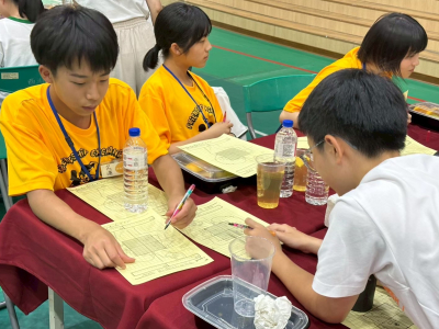 臺日友誼綻放─群馬縣片品中學蒞臨西湖實中，以「LocalRoots,GlobalWings」開啟國際教育新篇章(臺北市西湖實驗中學)八月盛夏，午後雷雨澆不熄校園的熱情，臺北市西湖實驗國民中學迎來了一批遠道而來的黃杉貴客—來自日本群馬縣片品中學的三年級師生。 ...(略)