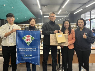 新竹市光武國中國際教育交流再攻1國，32名師生今年寒假將遠征夏威夷，除締結姊妹校，也會進行島嶼對話交流與課程，讓學生拓展國際力。圖為光武國中參加交流的國中生在校內展開3個月的籌備研習活動。（校方提供）(自由時報/洪美秀報導)新竹市立光武國中推動國際教育交流 ...(略)