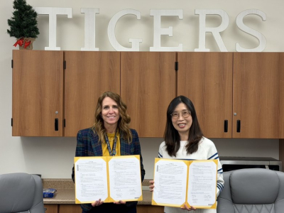 (漾新聞/陳雯萍報導) 深化臺美教育合作，高雄市立楠梓高中推動國際教育再創新頁。為培養學生國際視野並落實雙語教育政策，楠梓高中師生一行於115年1月23日至2月5日遠赴美國，展開為期14天的國際教育文化之旅。此行不僅拜會駐舊金山臺北經濟文化辦事處，更與猶他 ...(略)