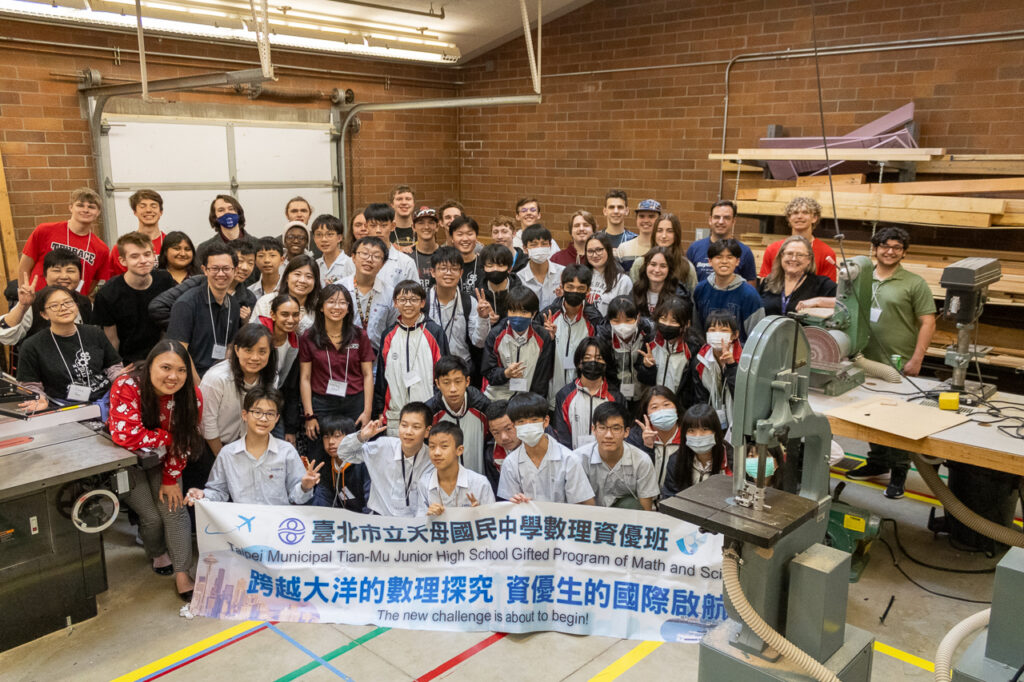 【News】MTHS teachers and students host STEM guests from Taiwan