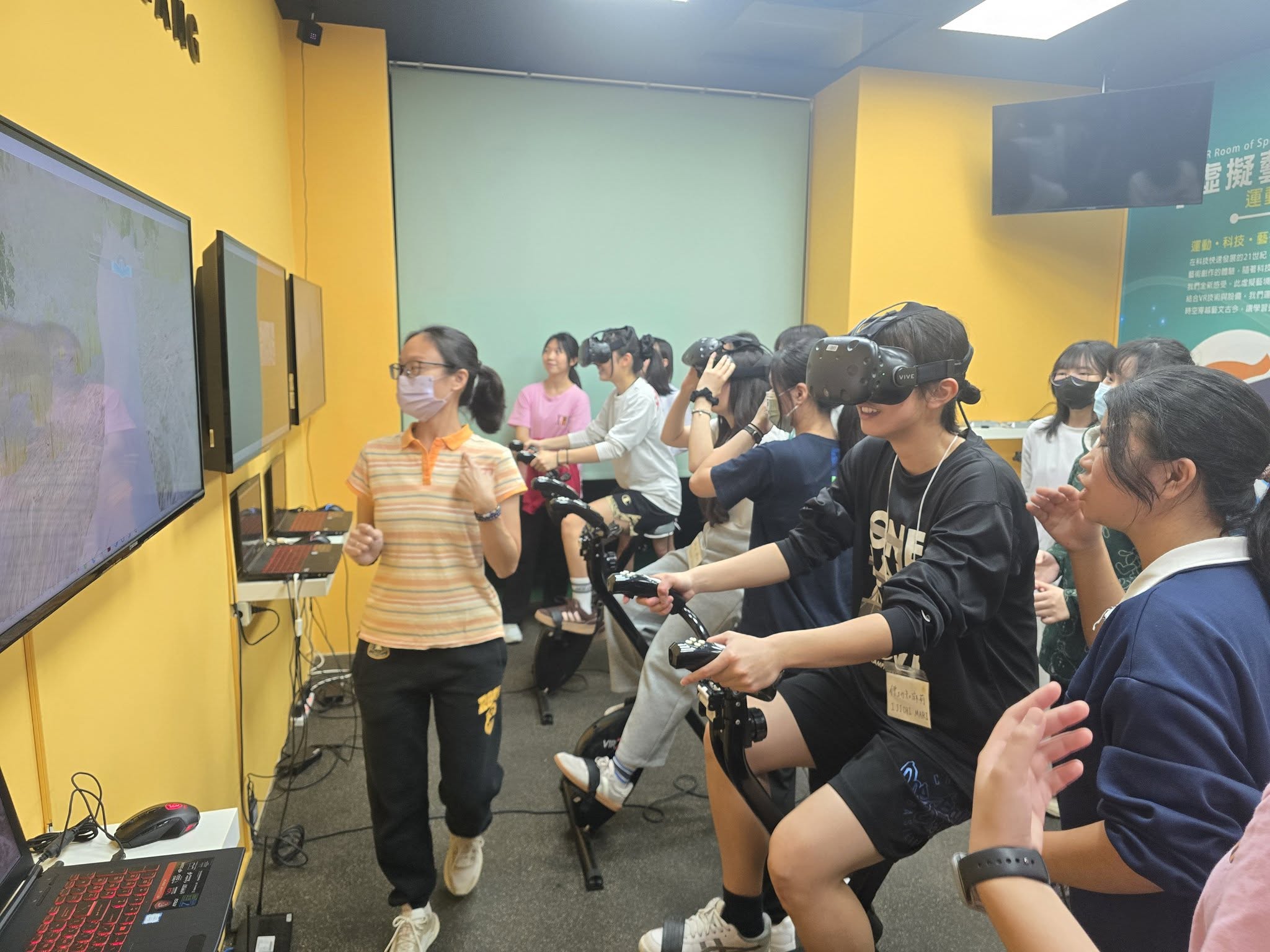 國立新港藝術高中(以下稱新港藝高)已圖片