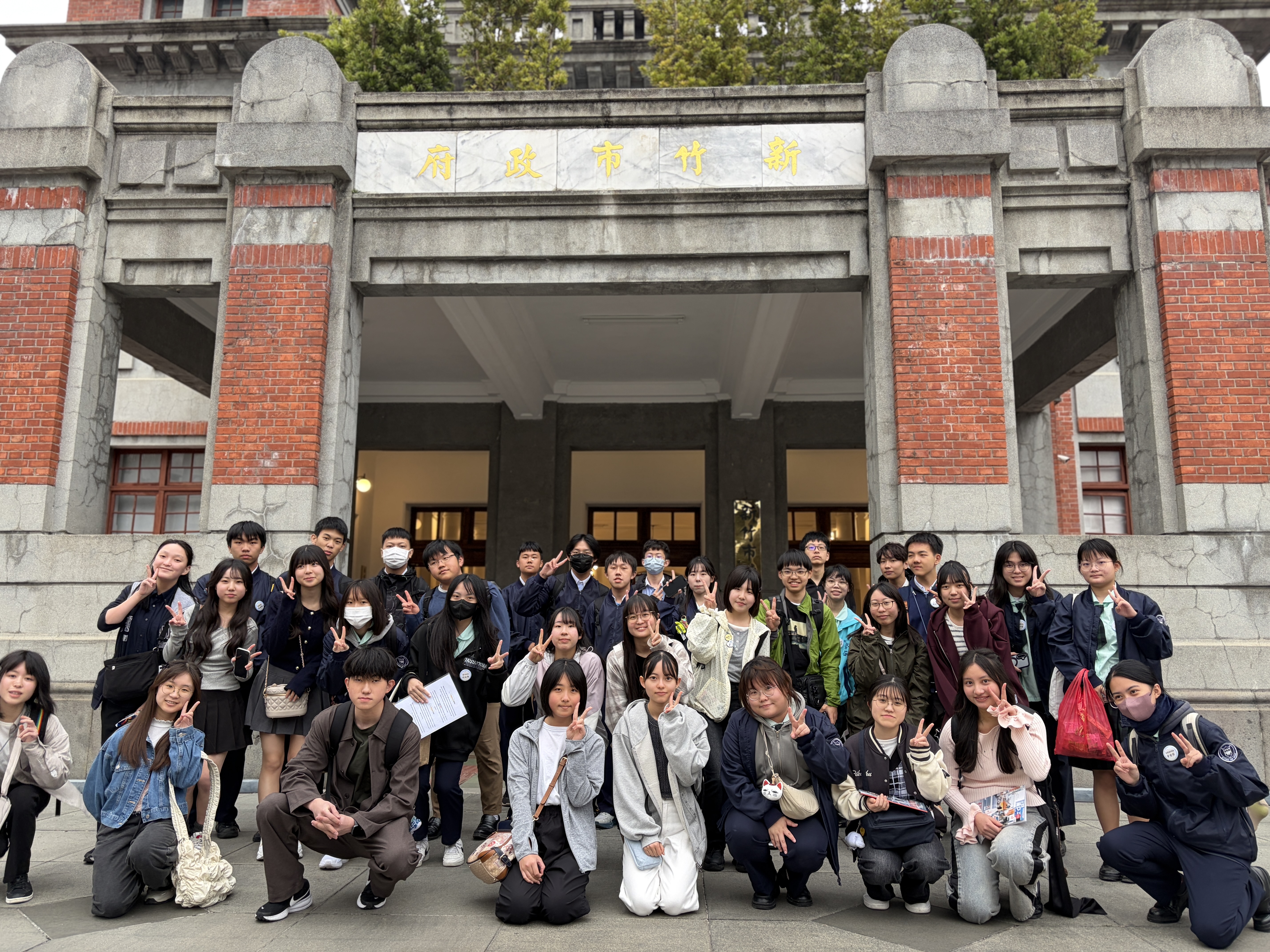 自110起，日本兵庫縣雲雀丘學園與新圖片