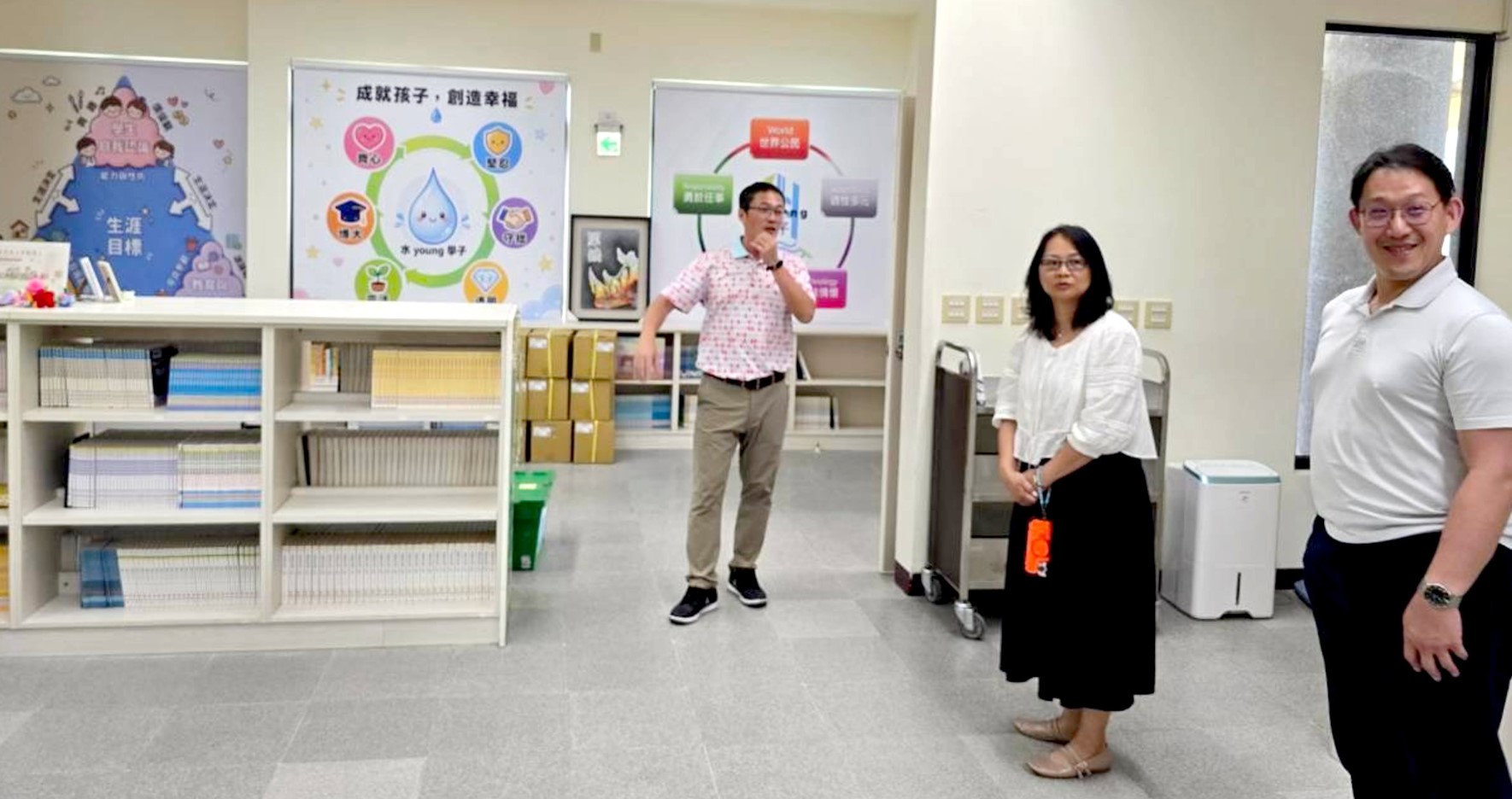 【國際交流】美愛迪生訪姐妹校鹽行國中交流 共譜國際教育新篇章相關照片（2）